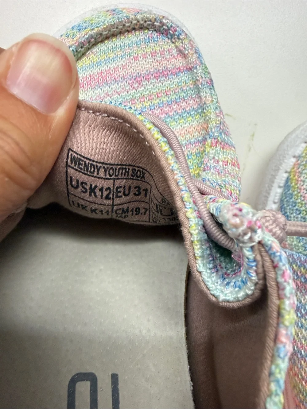 New Hey Dude Kids Multicolor Knit Slip-On Sneakers with Pink Laces